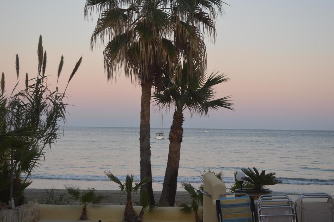 Maravilloso Apartamento Amanecer Cabo A Pie De Playa Y Mar En Chalet Roquetes Alicante Esterno foto