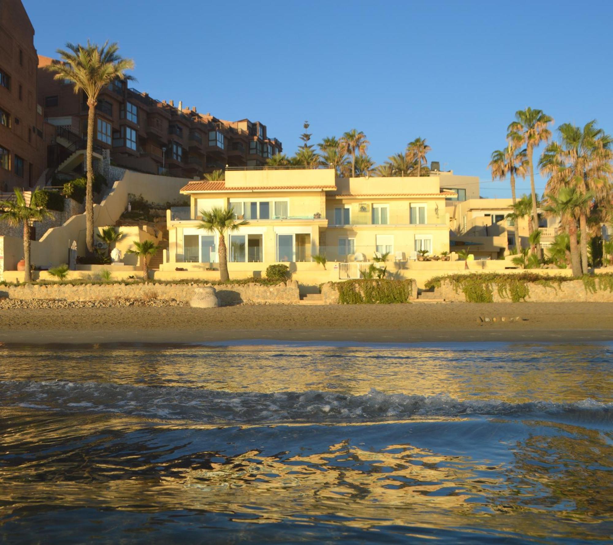 Maravilloso Apartamento Amanecer Cabo A Pie De Playa Y Mar En Chalet Roquetes Alicante Esterno foto